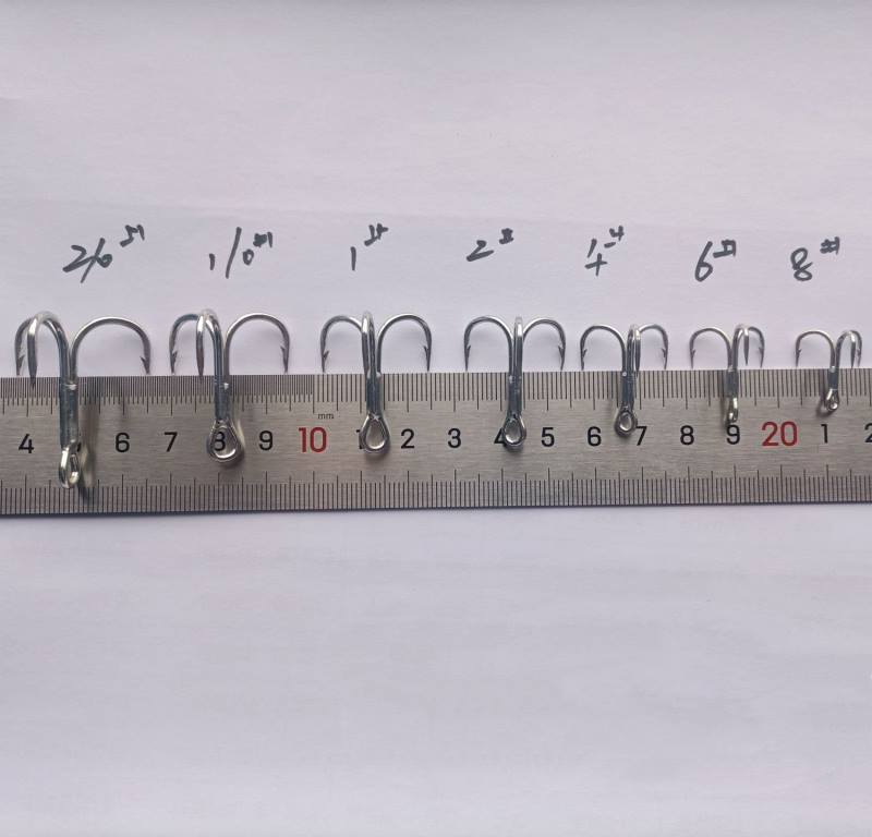 200 pcs 4X strength treble hook