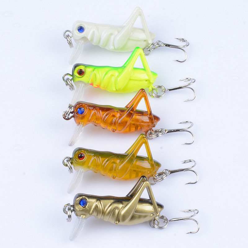 2 pcs 4cm 3g Bionic grasshopper lures for fishing